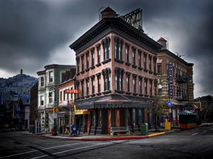 Street Scene by Jim Dusen