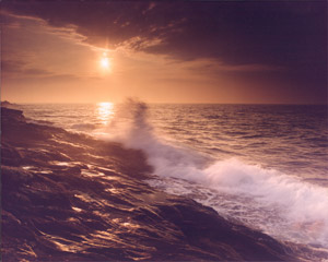 Wave at Pemaquid by Gary Thompson